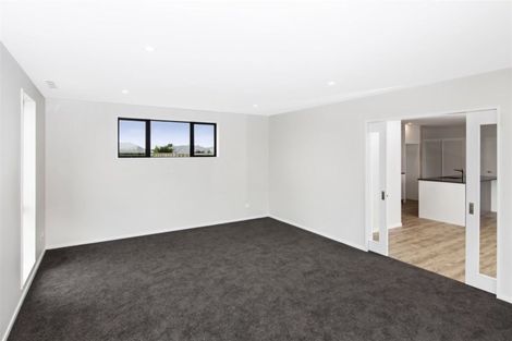 Photo of property in 8 Valour Drive, Rangiora, 7400