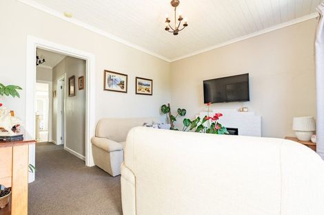 Photo of property in 17 George Street, Milton, 9220