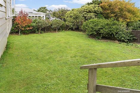 Photo of property in 32 Charlotte Avenue, Brooklyn, Wellington, 6021