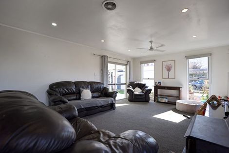 Photo of property in 9 Hillier Place, Allenton, Ashburton, 7700