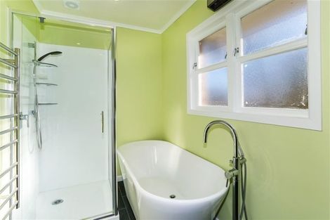 Photo of property in 6a Kelvin Road, Papakura, 2110