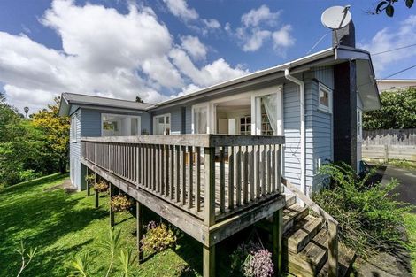 Photo of property in 24 Evans Road, Glen Eden, Auckland, 0602