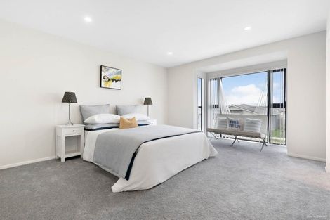 Photo of property in 18b Hollowout Street, Takanini, 2112