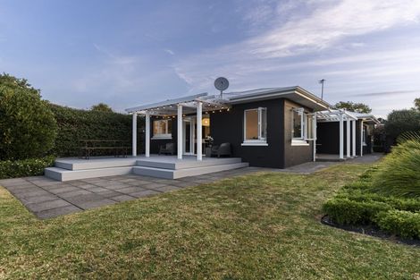 Photo of property in 293a Carrington Street, Vogeltown, New Plymouth, 4310