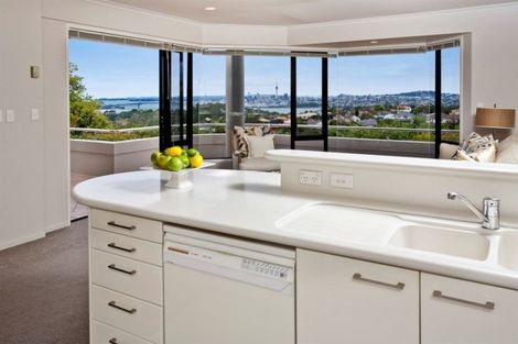 Photo of property in 52 Onetaunga Road, Chatswood, Auckland, 0626