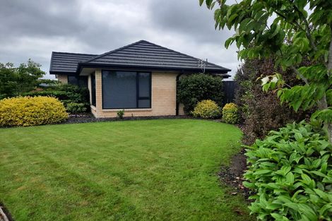 Photo of property in 36 Davaar Crescent, Broomfield, Christchurch, 8042