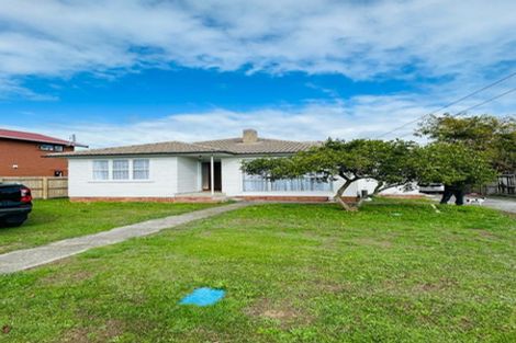 Photo of property in 80 Cargill Street, Papakura, 2110