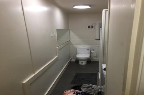 Photo of property in 25 Harbour View Road, Northland, Wellington, 6012