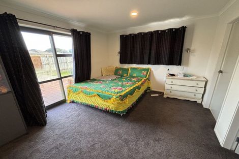 Photo of property in 16 Macdonald Heights, Feilding, 4702