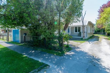 Photo of property in 106 Iranui Road, Inner Kaiti, Gisborne, 4010