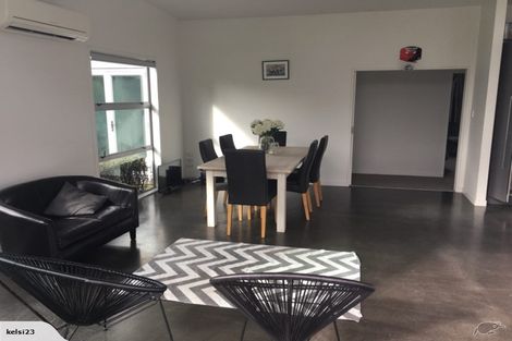 Photo of property in 33a Waimea Street, Westown, New Plymouth, 4310