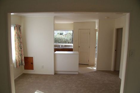 Photo of property in 3/39 Larne Avenue, Pakuranga Heights, Auckland, 2010