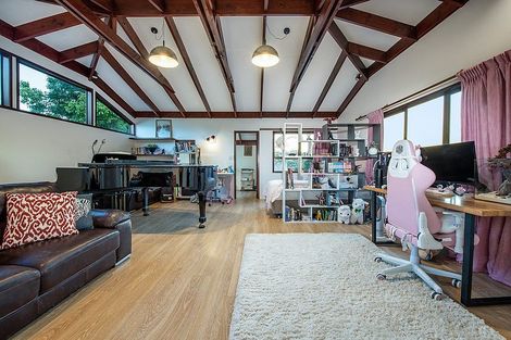 Photo of property in 18 Red Bluff Rise, Campbells Bay, Auckland, 0630