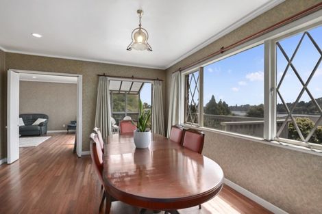 Photo of property in 114 Lake Crescent, Hamilton Lake, Hamilton, 3204