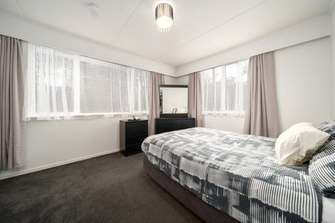 Photo of property in 18 Northumberland Street, Cannons Creek, Porirua, 5024