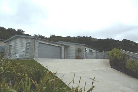Photo of property in 12 Gennaker Lane, Whitby, Porirua, 5024