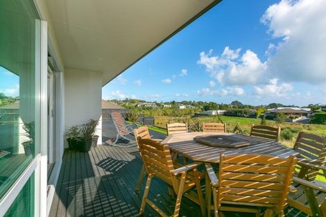 Photo of property in 44a Ainslee Street, Highlands Park, New Plymouth, 4312