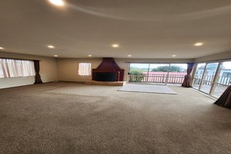 Photo of property in 13a Hebron Road, Waiake, Auckland, 0630