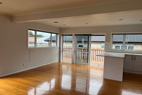Photo of property in 15a Omana Road, Papatoetoe, Auckland, 2025
