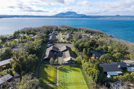 Photo of property in 11 Winnie Close, Acacia Bay, Taupo, 3330