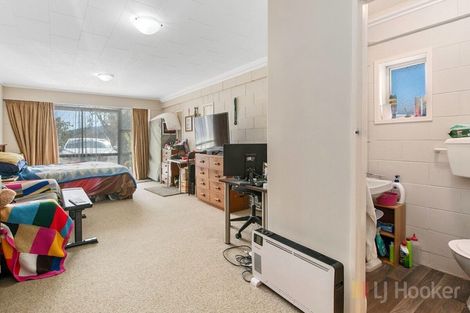 Photo of property in 2 Haratua Place, Springfield, Rotorua, 3015