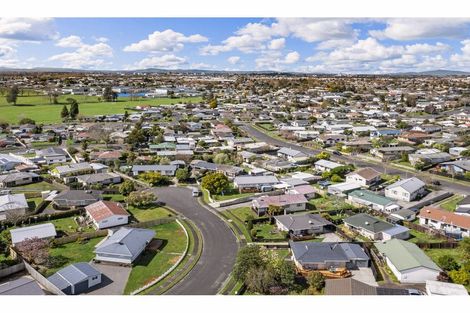 Photo of property in 8a Bradley Place, Nawton, Hamilton, 3200