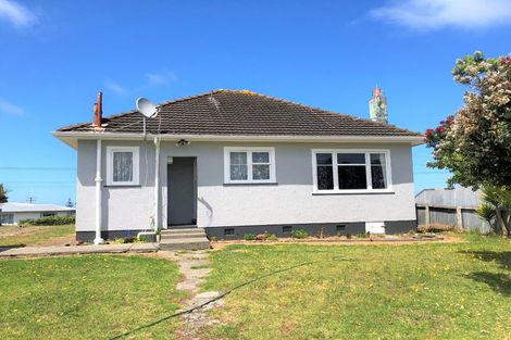 Photo of property in 11a Kowhai Street, Castlecliff, Whanganui, 4501