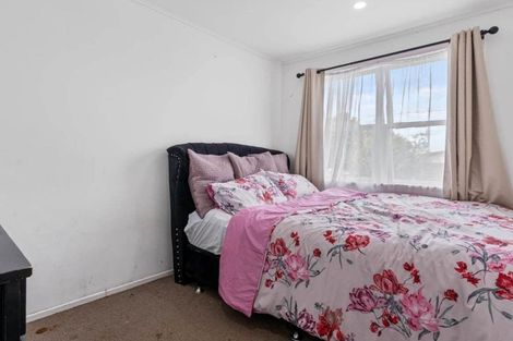 Photo of property in 69 Ferguson Street, Manurewa East, Auckland, 2102