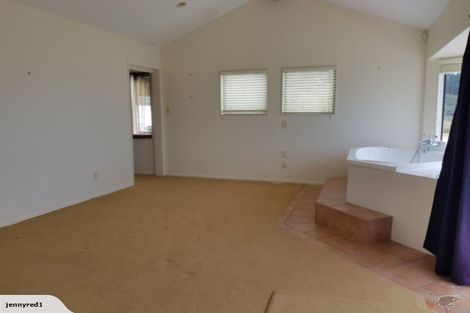 Photo of property in 632 Kellys Bay Road, Pouto, Te Kopuru, 0391