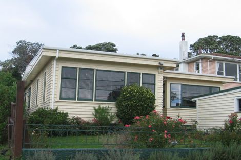 Photo of property in 33 Tarawera Road, Johnsonville, Wellington, 6037