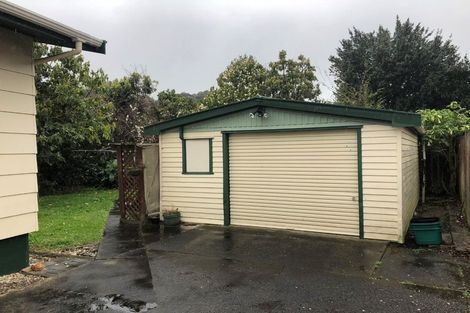 Photo of property in 57 Ruapehu Street, Paraparaumu, 5032