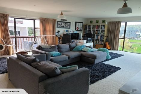 Photo of property in 378 Evans Bay Parade, Hataitai, Wellington, 6021