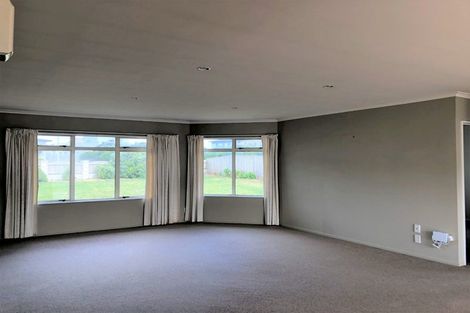 Photo of property in 44 Kent Avenue, Waitarere Beach, Levin, 5510