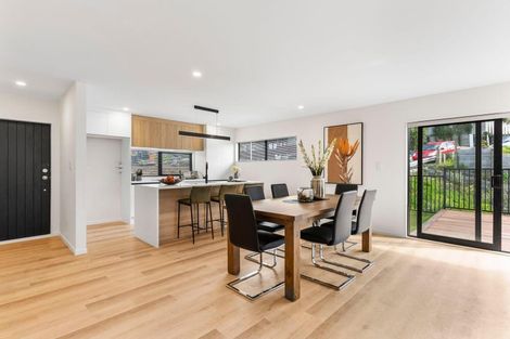 Photo of property in 5 Libby Lane, Howick, Auckland, 2010