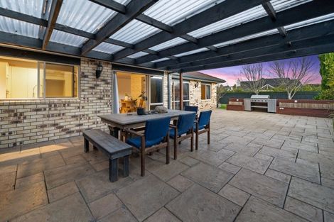 Photo of property in 30 Mcleod Place, Papamoa Beach, Papamoa, 3118