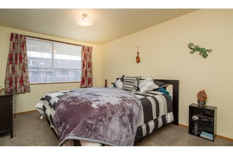 Photo of property in 1/73 Dunbarton Street, Redwood, Christchurch, 8051