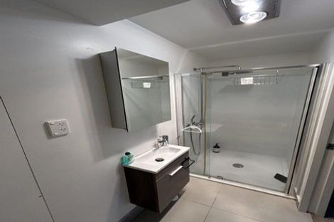 Photo of property in 33/11 Ray Small Drive, Papakura, 2110