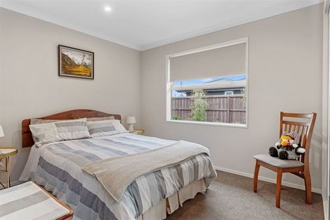 Photo of property in 69 Kippenberger Avenue, Rangiora, 7400