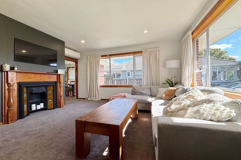 Photo of property in 42 Gregan Crescent, Burnside, Christchurch, 8053