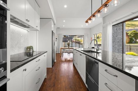 Photo of property in 3 Ridgeway Terrace, Taradale, Napier, 4112