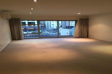 Photo of property in Bellagio Apartments, 4e/39 Taranaki Street, Te Aro, Wellington, 6011
