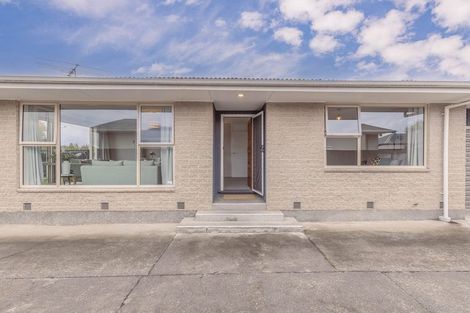 Photo of property in 1/7 Tulloch Place, Papanui, Christchurch, 8052