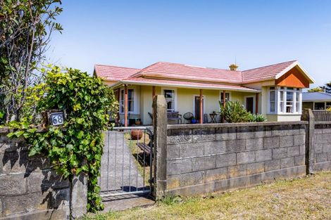 Photo of property in 68 Domett Street, Opunake, 4616