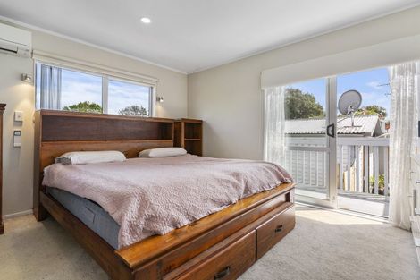 Photo of property in 369 Bucklands Beach Road, Bucklands Beach, Auckland, 2012