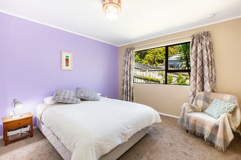 Photo of property in 61 Albatross Close, Whitby, Porirua, 5024