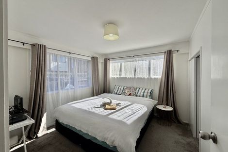 Photo of property in 2/3 Martin Road, Manurewa, Auckland, 2102