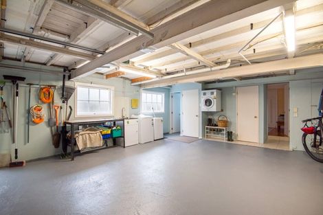 Photo of property in 18 Roslyn Terrace, Devonport, Auckland, 0624