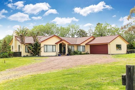 Photo of property in 7 Spedding Road, Whenuapai, Auckland, 0618