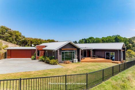Photo of property in 19 Esk View Road, Eskdale, Napier, 4182