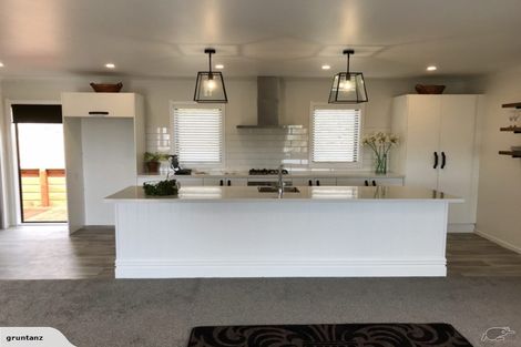 Photo of property in 39a Hetley Crescent, Taradale, Napier, 4112